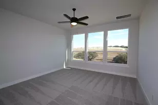 221 McMillian Dr, Liberty Hill, TX 78642 - Photo 10