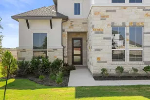 221 McMillian Dr, Liberty Hill, TX 78642 - Photo 2