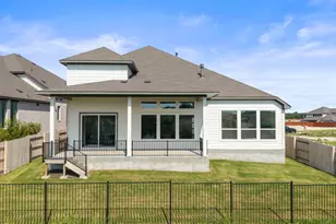 221 McMillian Dr, Liberty Hill, TX 78642 - Photo 40