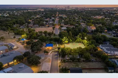 7512 Providence Avenue, Austin, TX 78752 - Photo 12