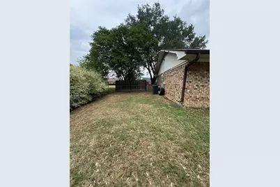 636 E Kempner Street, Mabank, TX 75147 - Photo 10