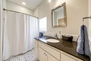 209 Park Ln, Austin, TX 78704 - Photo 18