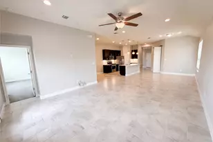 306 Duroc Dr, Hutto, TX 78634 - Photo 16