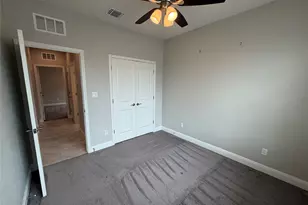306 Duroc Dr, Hutto, TX 78634 - Photo 12