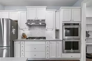 2015 Colina Cove, Cedar Park, TX 78613 - Photo 16