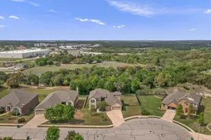 2015 Colina Cove, Cedar Park, TX 78613 - Photo 2