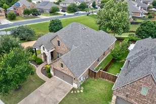 105 Blue Spruce Way, Round Rock, TX 78664 - Photo 32