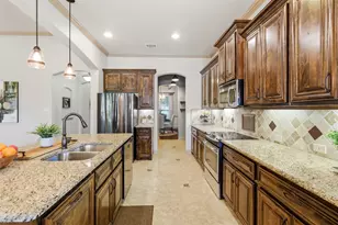 105 Blue Spruce Way, Round Rock, TX 78664 - Photo 10