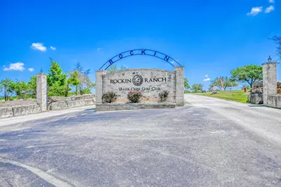 121 Asa Harold, Blanco, TX 78606 - Photo 4
