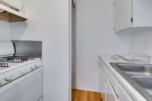 307 E 31st St, Austin, TX 78705 - Photo 14