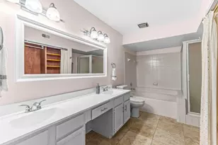 2450 Wickersham Ln, Austin, TX 78741 - Photo 8
