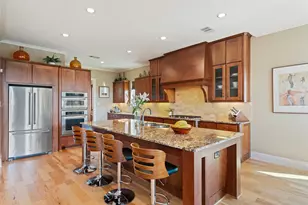 732 SANTALUZ Path, Austin, TX 78732 - Photo 6