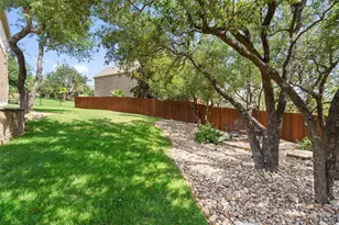 732 SANTALUZ Path, Austin, TX 78732 - Photo 38