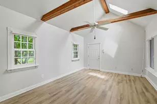 2000 Fountainwood Dr, Georgetown, TX 78633 - Photo 14