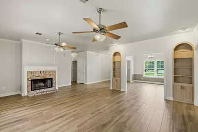 2000 Fountainwood Drive, Georgetown, TX 78633 - Photo 10