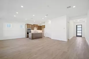 1528 Dancing Oak Ln, San Marcos, TX 78666 - Photo 4