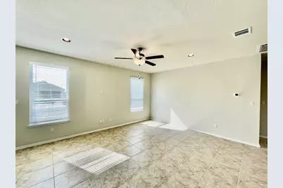 111 Living Reef Drive, San Marcos, TX 78666 - Photo 6