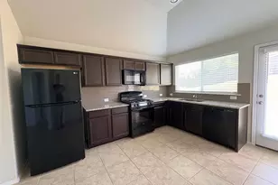 5712 Respinto Dr, Austin, TX 78747 - Photo 6