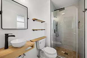 1902 Wooten Dr, Austin, TX 78757 - Photo 16
