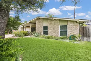 1902 Wooten Dr, Austin, TX 78757 - Photo 24