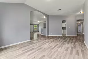 1514 Spring Peony Ct, Pflugerville, TX 78660 - Photo 6