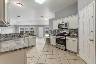 1514 Spring Peony Court, Pflugerville, TX 78660 - Photo 12