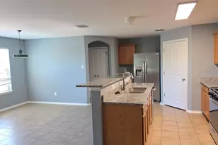 11721 Alexs Ln, Austin, TX 78748 - Photo 2