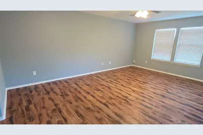 11721 Alexs Lane, Austin, TX 78748 - Photo 4