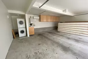 1605 Newfield Ln, Austin, TX 78703 - Photo 6