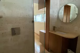 1605 Newfield Ln, Austin, TX 78703 - Photo 4