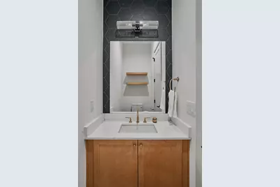 2209 Woodland Avenue #803, Austin, TX 78741 - Photo 10