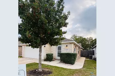 1305 Bear Peak Lane, Pflugerville, TX 78660 - Photo 2