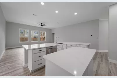 2600 Century Park Boulevard, Austin, TX 78727 - Photo 18