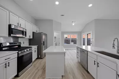 2600 Century Park Boulevard, Austin, TX 78727 - Photo 14