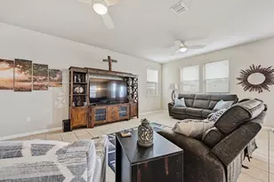 336 Wapiti Rd, Buda, TX 78610 - Photo 8