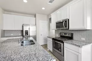 221 Ancellotta Wy, Leander, TX 78641 - Photo 10