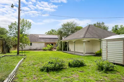 315 E Fannin Street, La Grange, TX 78945 - Photo 36