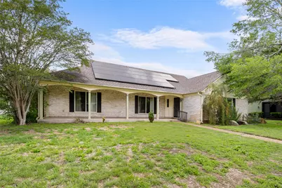 315 E Fannin Street, La Grange, TX 78945 - Photo 2