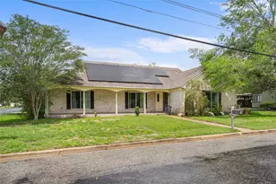 315 E Fannin St, La Grange, TX 78945 - Photo 30