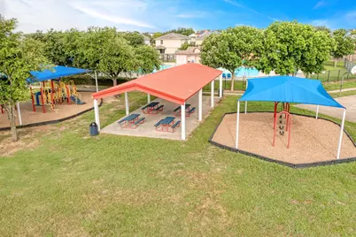 305 Creek Ledge Drive, Hutto, TX 78634 - Photo 36