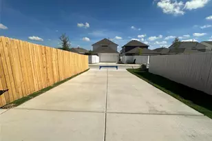 372 Glocken Ln, Kyle, TX 78640 - Photo 26