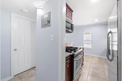 407 E 45th Street #108, Austin, TX 78751 - Photo 16