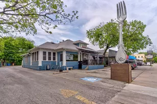 407 E 45th St, Austin, TX 78751 - Photo 34