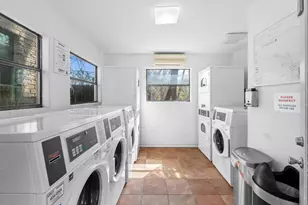 407 E 45th St, Austin, TX 78751 - Photo 26