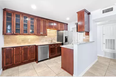 407 E 45th Street #108, Austin, TX 78751 - Photo 2