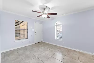 407 E 45th Street #108, Austin, TX 78751 - Photo 8