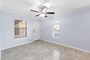 407 E 45th St, Austin, TX 78751 - Photo 8