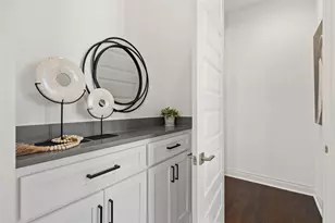 924 Bristol Crk Bnd, Lakeway, TX 78738 - Photo 20