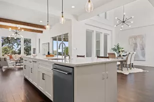 924 Bristol Crk Bnd, Lakeway, TX 78738 - Photo 12