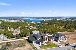 924 Bristol Crk Bnd, Lakeway, TX 78738 - Photo 40